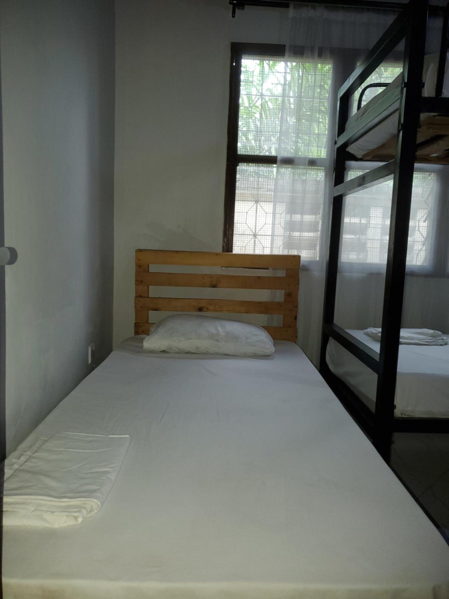 The Nest Haven Hostel ดาร์เอสซาลาม ภายนอก รูปภาพ