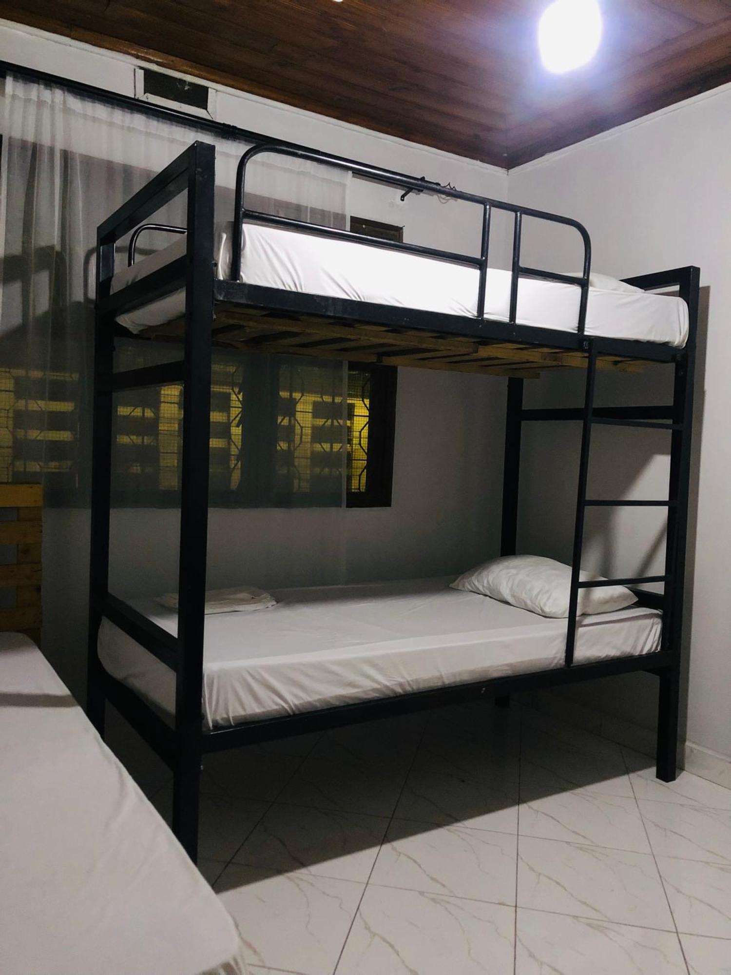 The Nest Haven Hostel ดาร์เอสซาลาม ภายนอก รูปภาพ